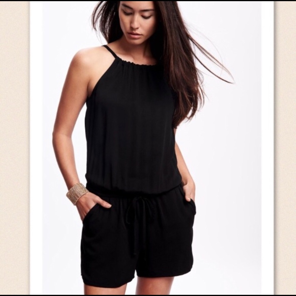 Old Navy draw string elastic waist romper Medium M
